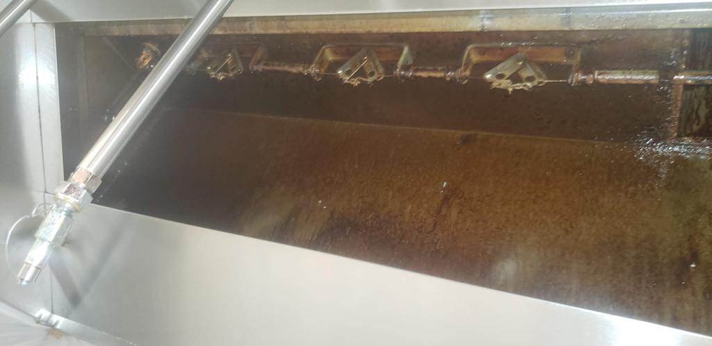 Polished stainless steel kitchen exhaust ductwork